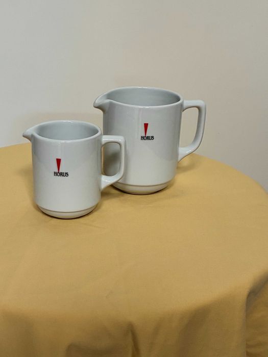 Leiteira média de porcelana branca com decalque - Qtd. 188 Und.