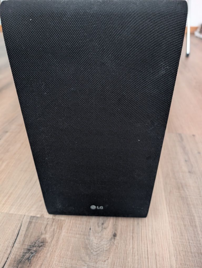 LG soundbar   SJ4