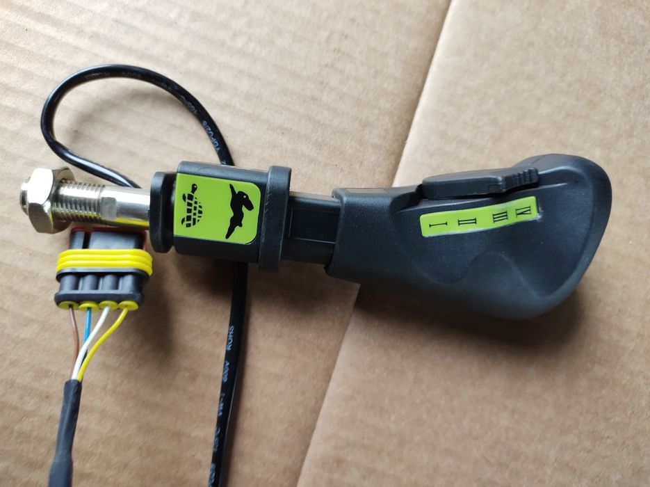 Gałka dźwigni zmiany biegów Fendt 512  816