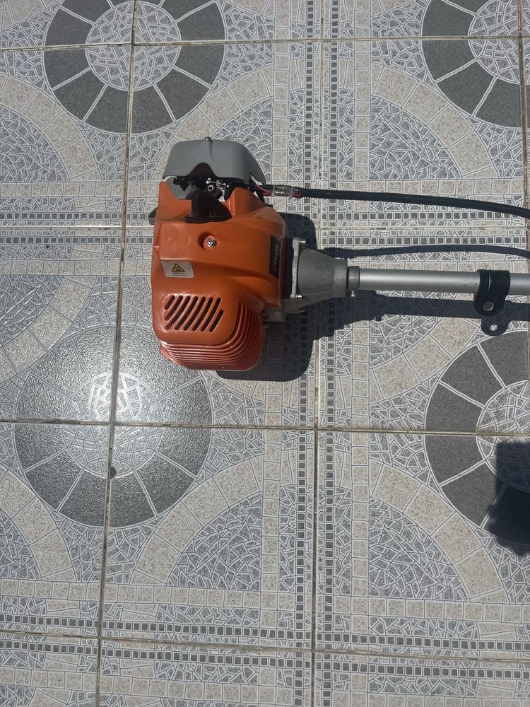 Roçadora BTools 43cc2T