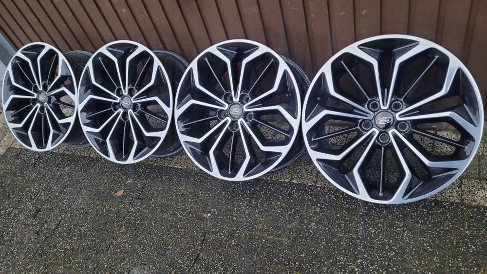 18" Ford  St-line oryginal 5x108  8j et55 Focus Mondeo S-max