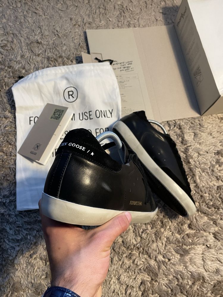 Golden goose superstar