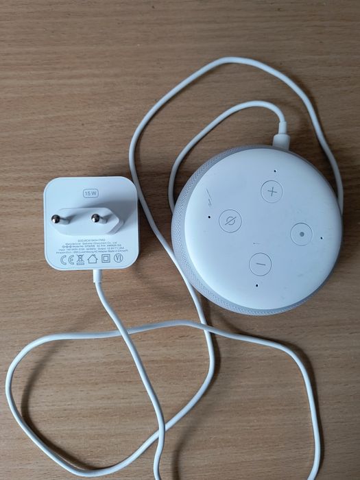 Розумна колонка Amazon Echo Dot (3rd Generation) із голосовим асистент