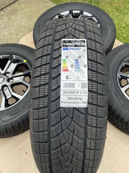 Диски Ford Ranger, VW Amarok R18 оригінал з зимовими шинами