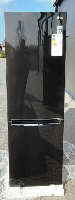 Lodówka LG GBB61BLJMN NoFrost Czarna