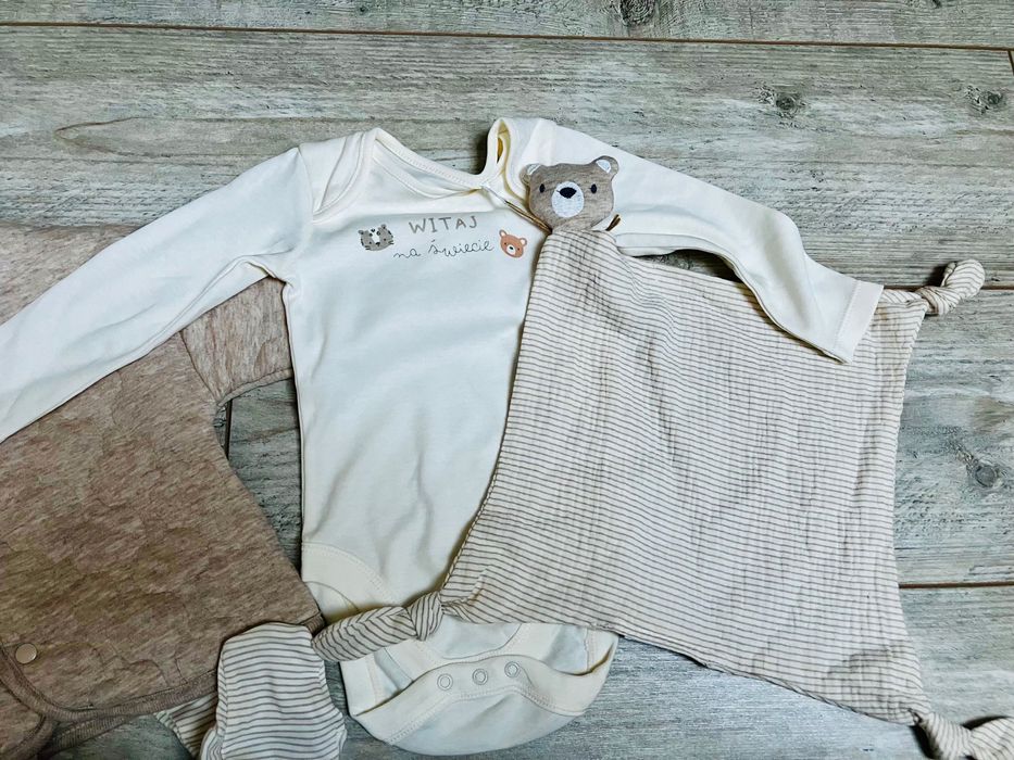 Nowy Komplet niemowlęcy 4 szt Smyk 68