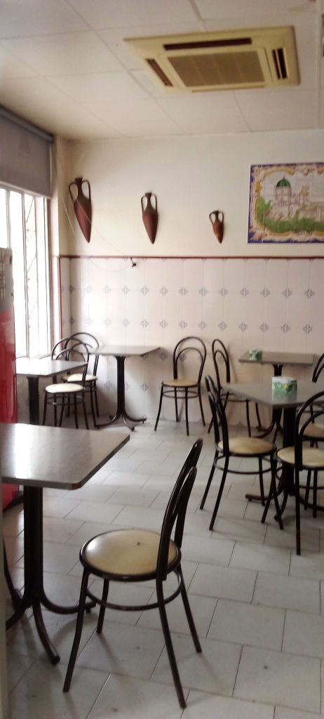 Trespasse café/restaurante Rio de Mouro