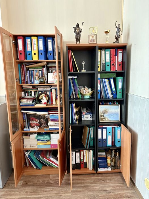 Шкафы офисные (разного типа)