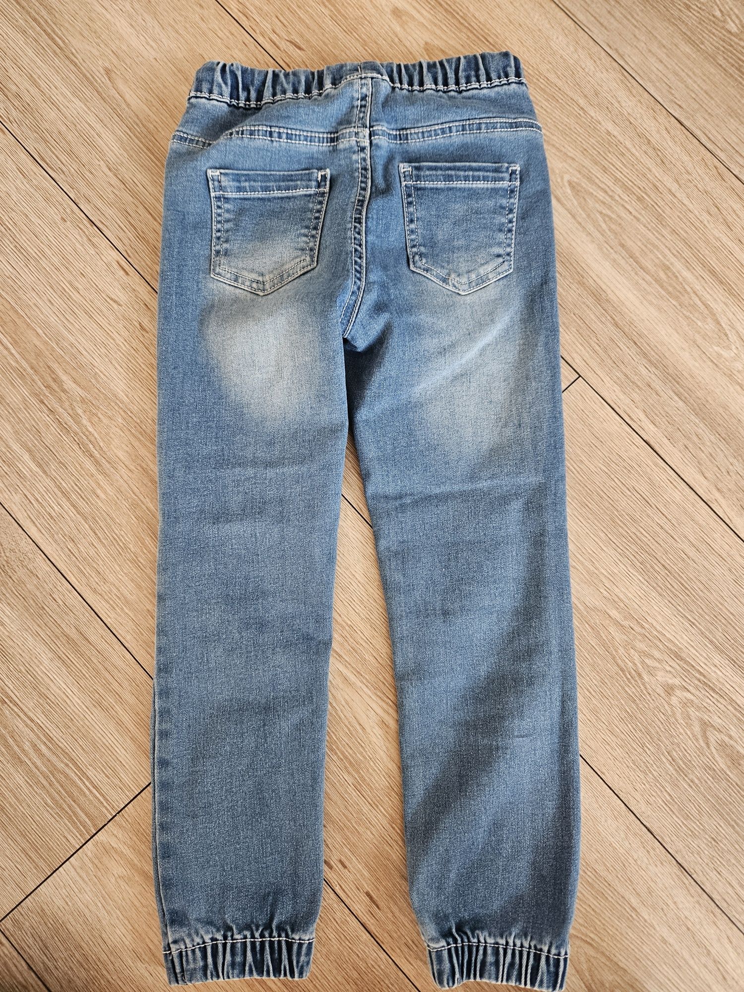 Joggery 116 jeansy spodnie ściagacz