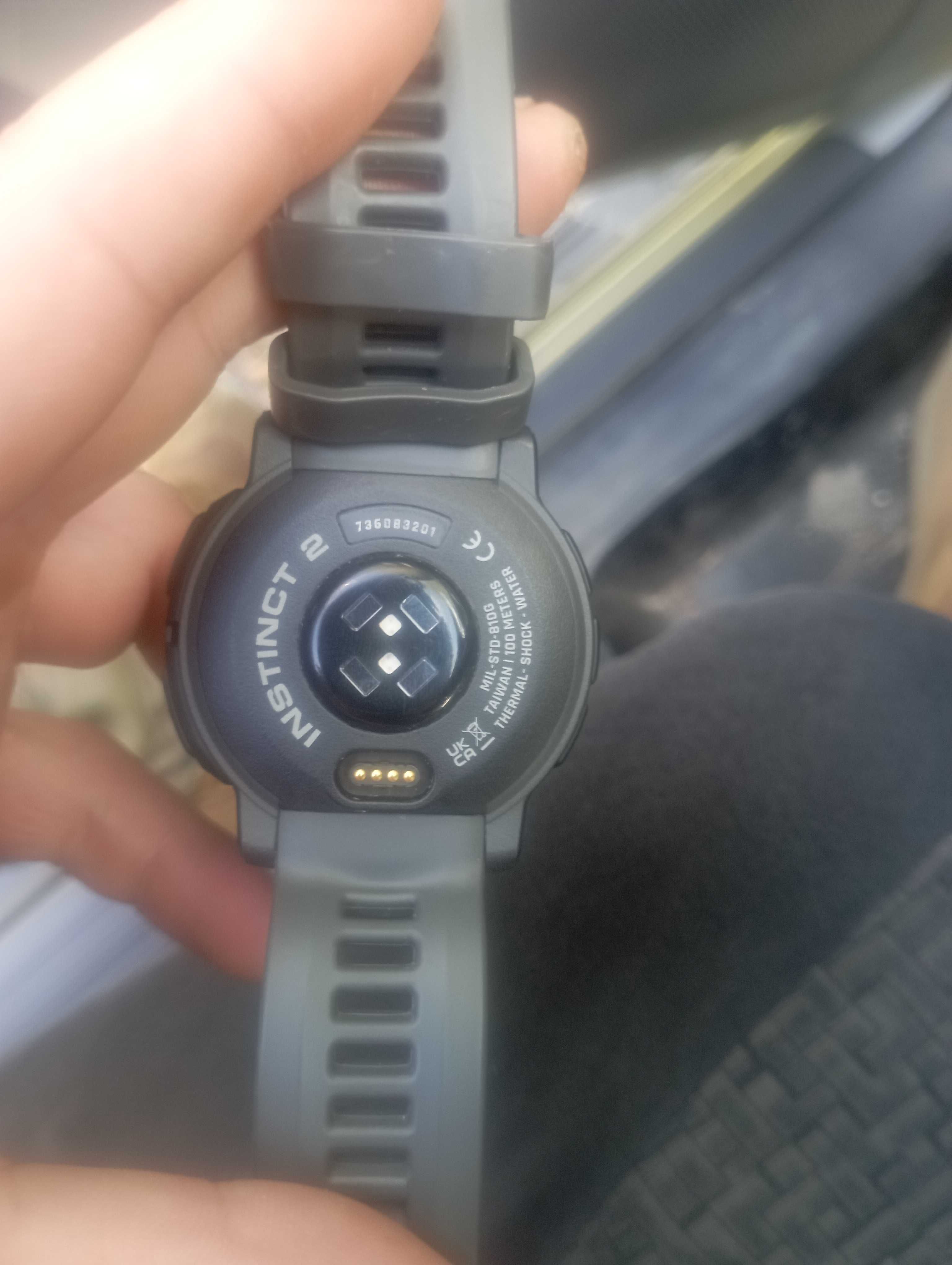 Часи Garmin INSTINCT 2