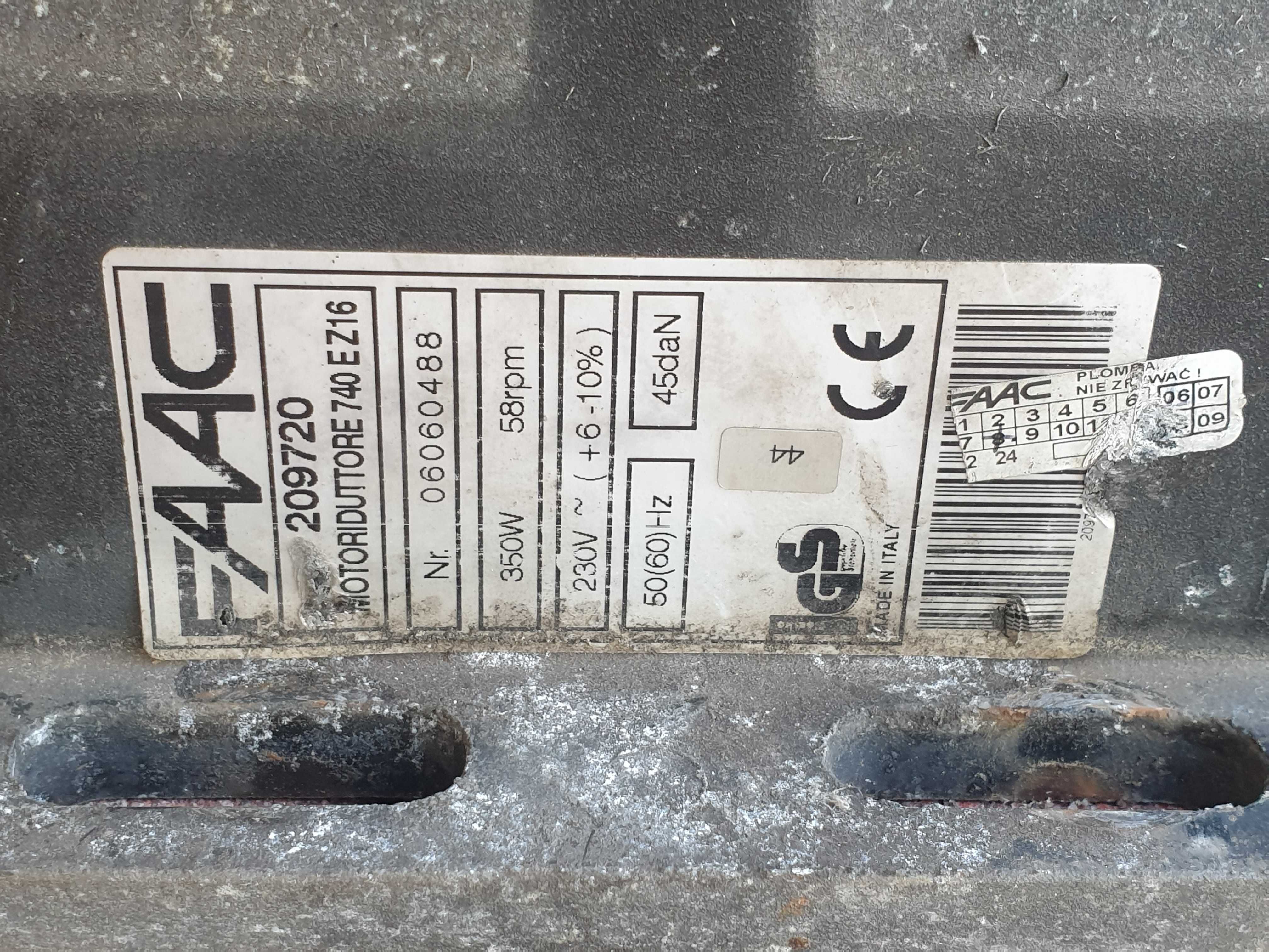 Podstawa, przekładnia, silnik bez elektroniki FAAC 740