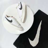 Кросівки Nike blazer
