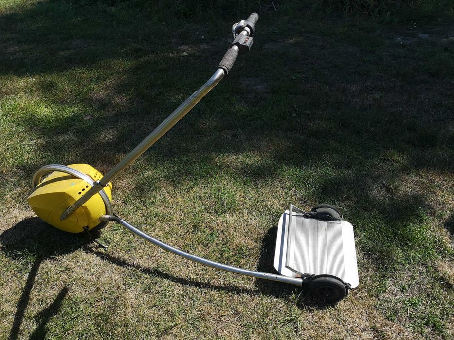 Easy-glider pojazd elektryczny na 2 małe akumulatory , nie hulajnoga