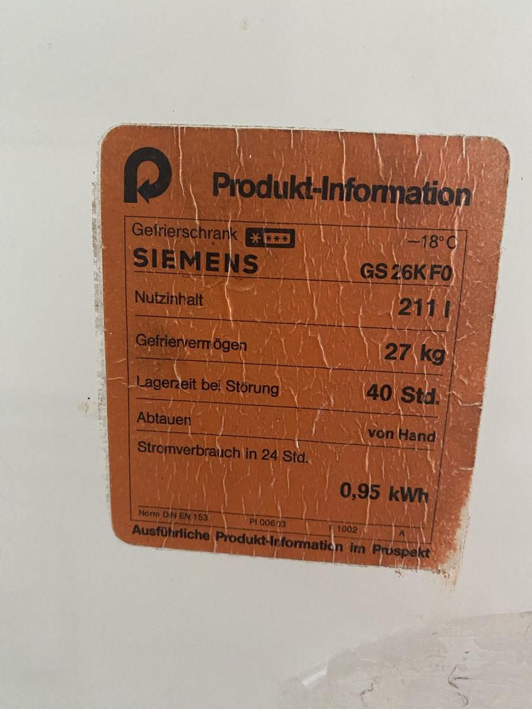 Морозильна камера Siemens GS26KF0