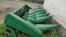 Жатка кукурудзяна John Deere 892