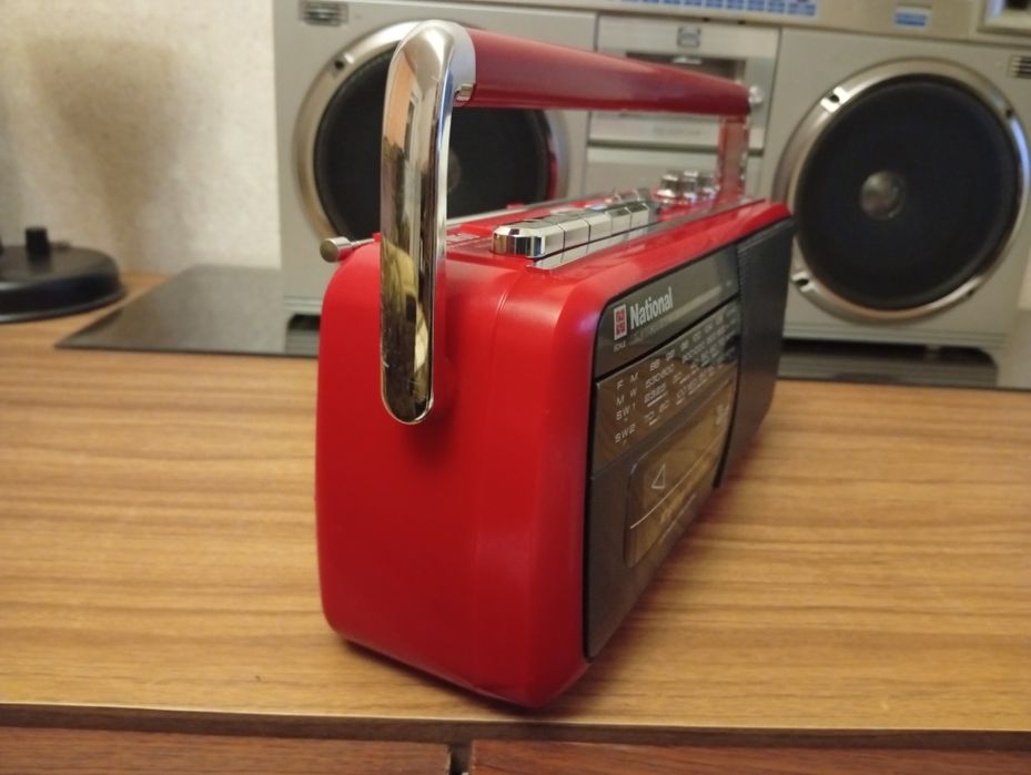 Магнітофон National RX-M50.