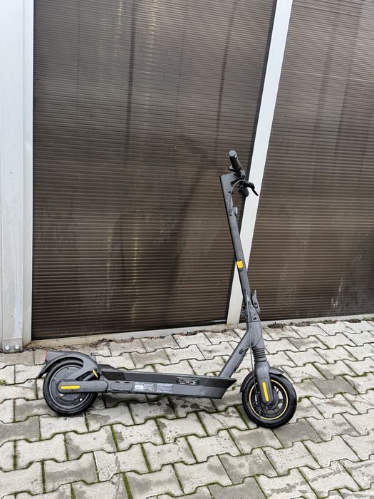 Ninebot-g2max Segway