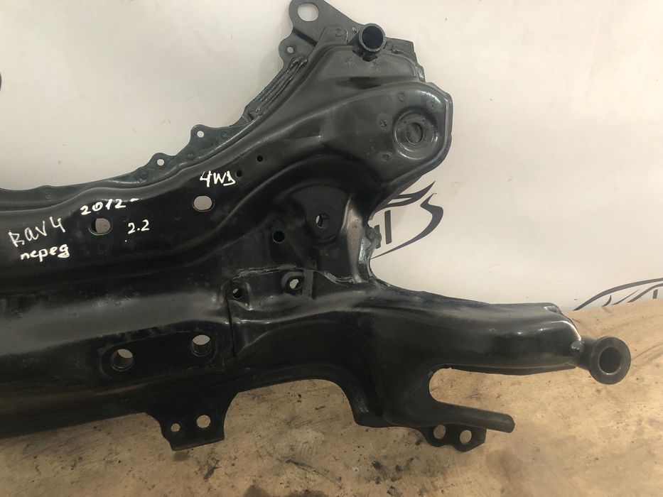 Підрамник Toyota RAV4 IV 2012-18 подрамник рав4 балка передня