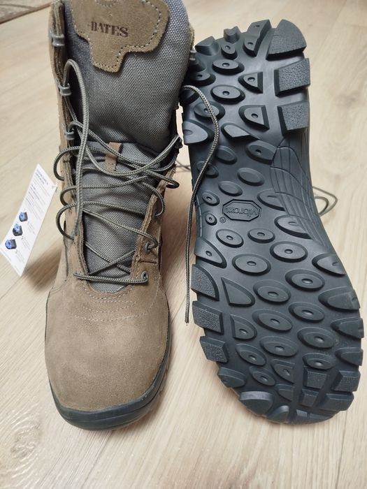 Продам берцы BATES