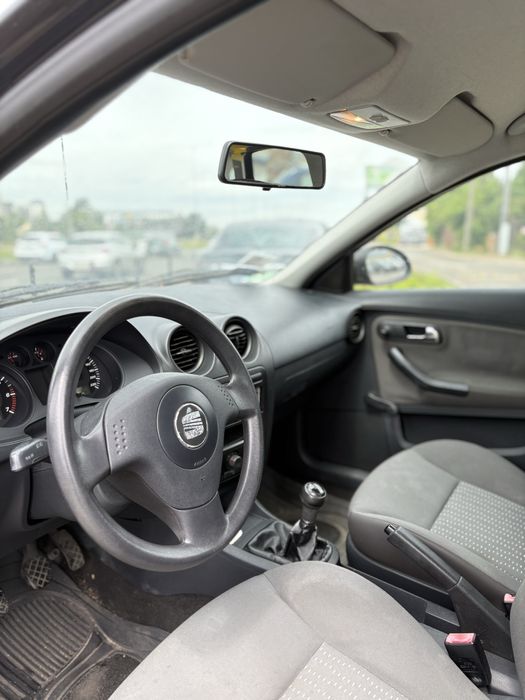 Na sprzadaż Seat Ibiza 1.4 LPG/maly przebieg/bez rdzy/osczędny/zamiana