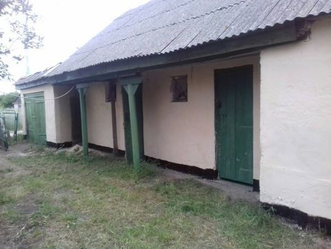 Продам будиБудинок за містом,Волинська Область