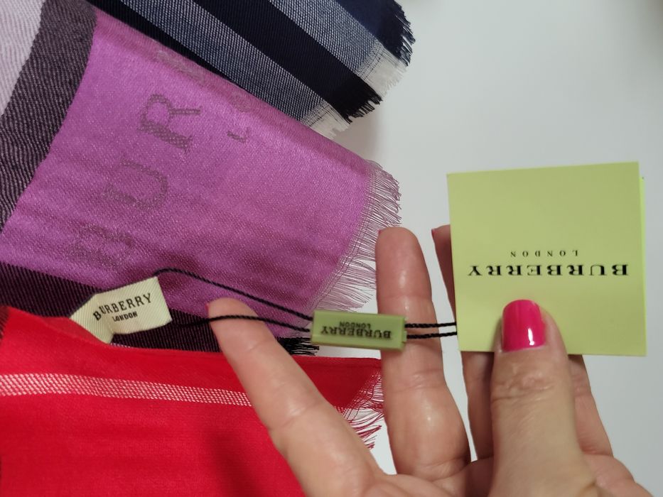 Люксові палантини Burberry,  нові, 180×70 
Усі бір