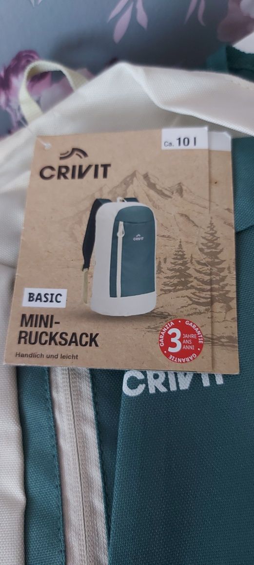 Plecaczek crivit nowy