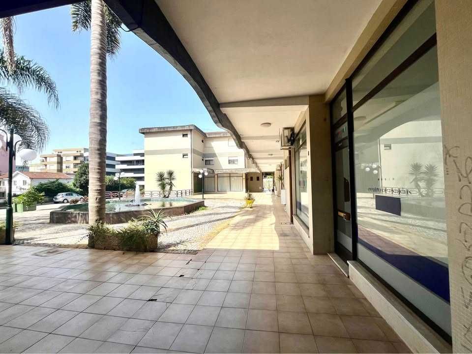 Loja para comércio e serviços