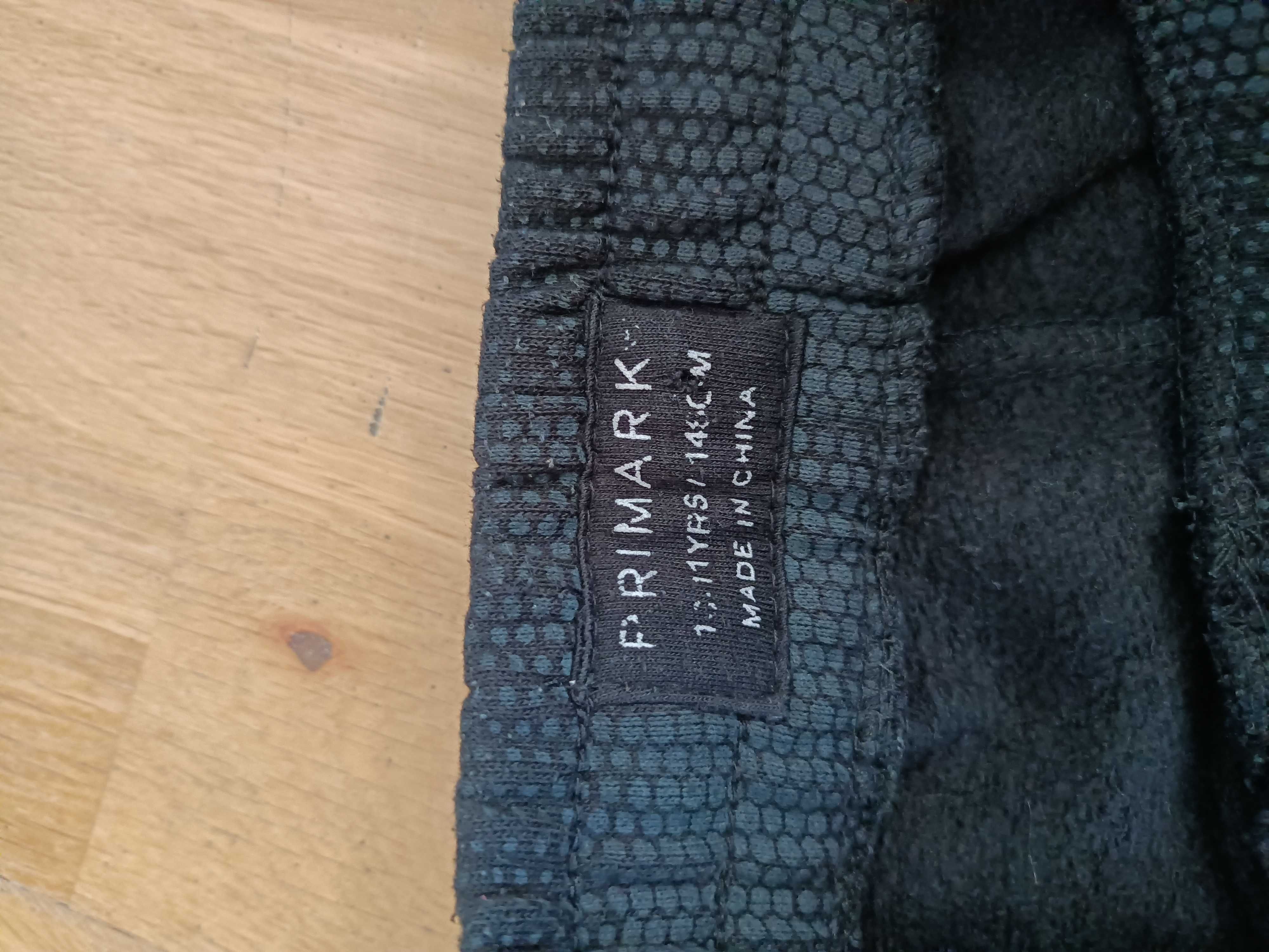 Spodenki chłopięce Primark rozm. 140