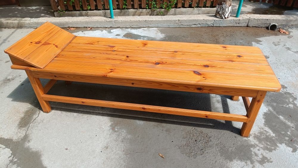 Кушетка(топчан) деревянная