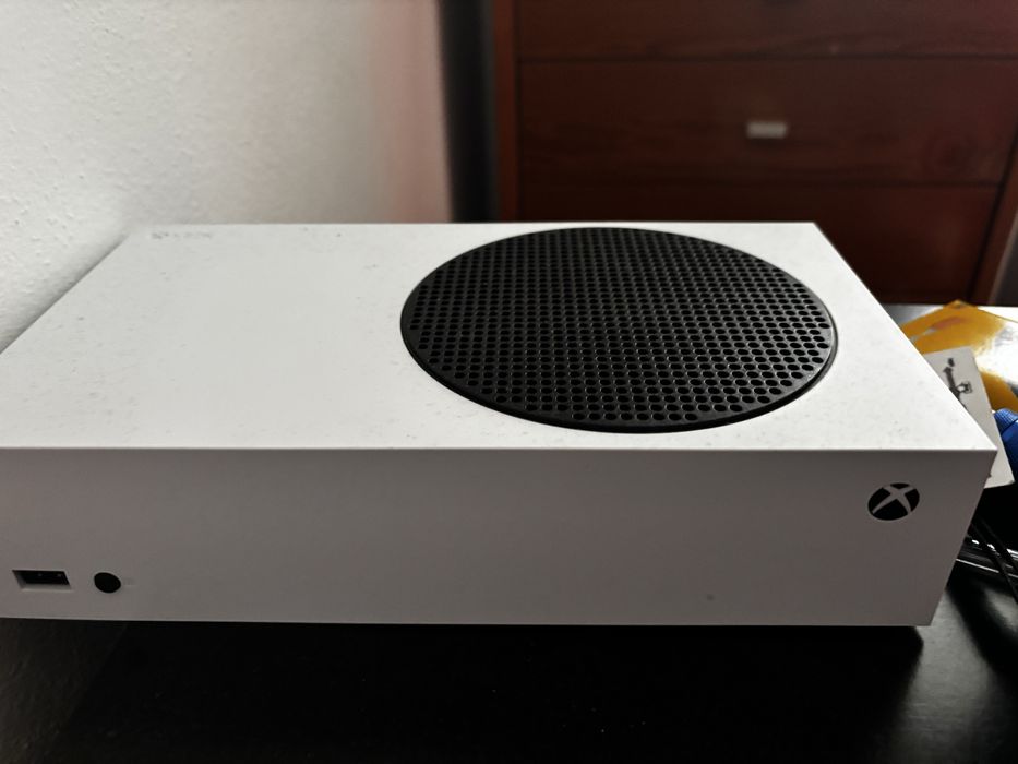 Xbox  serie s + comando