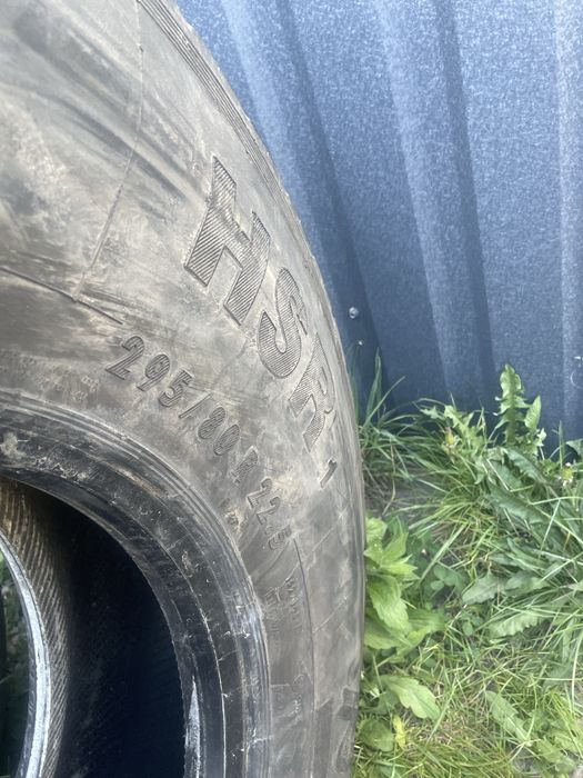 Шини вантажні пара Continental 295/80 r22.5 резина