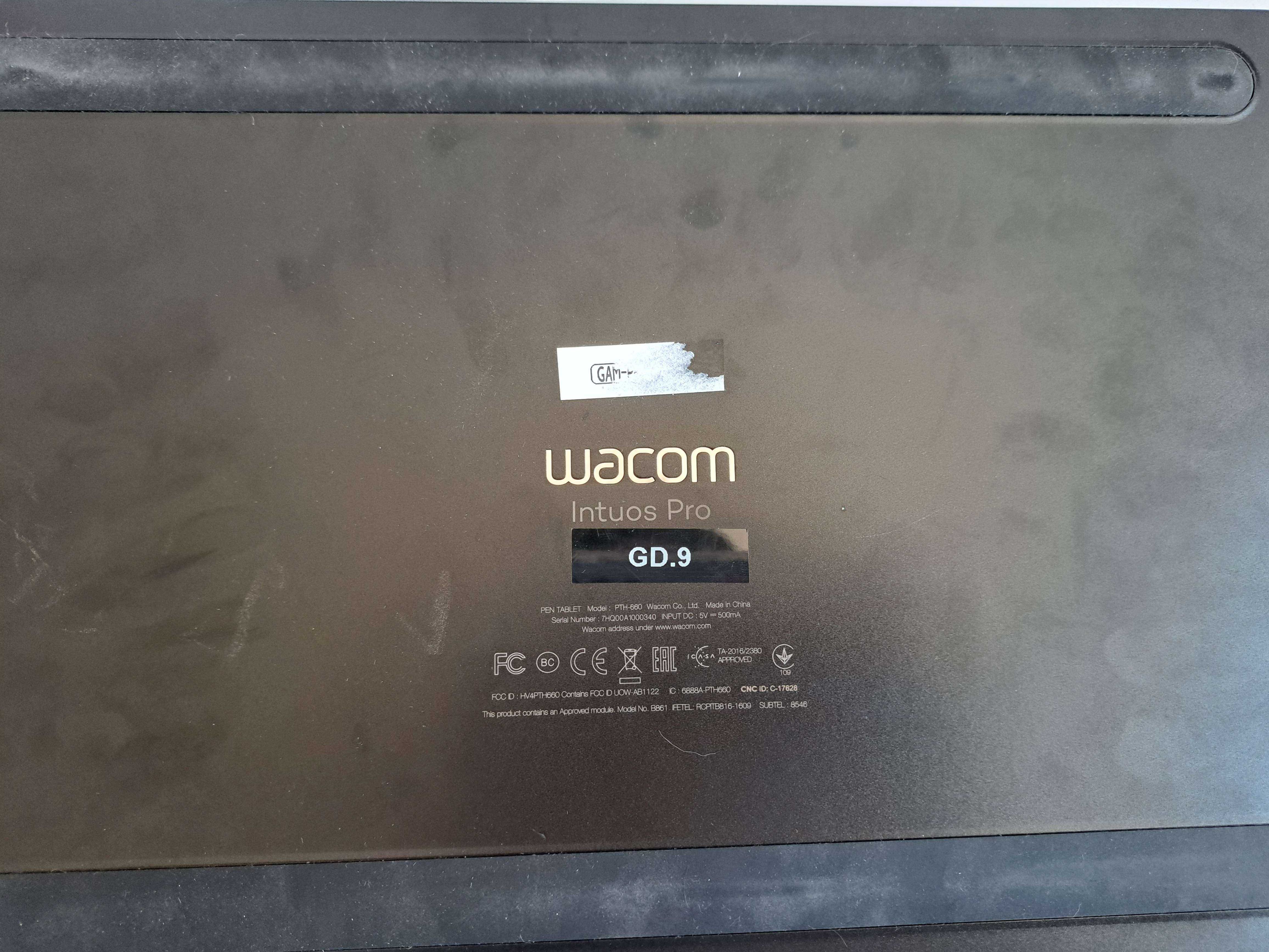 Wacom intuos pro M