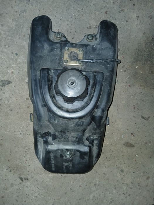 Zbiornik paliwa qaud