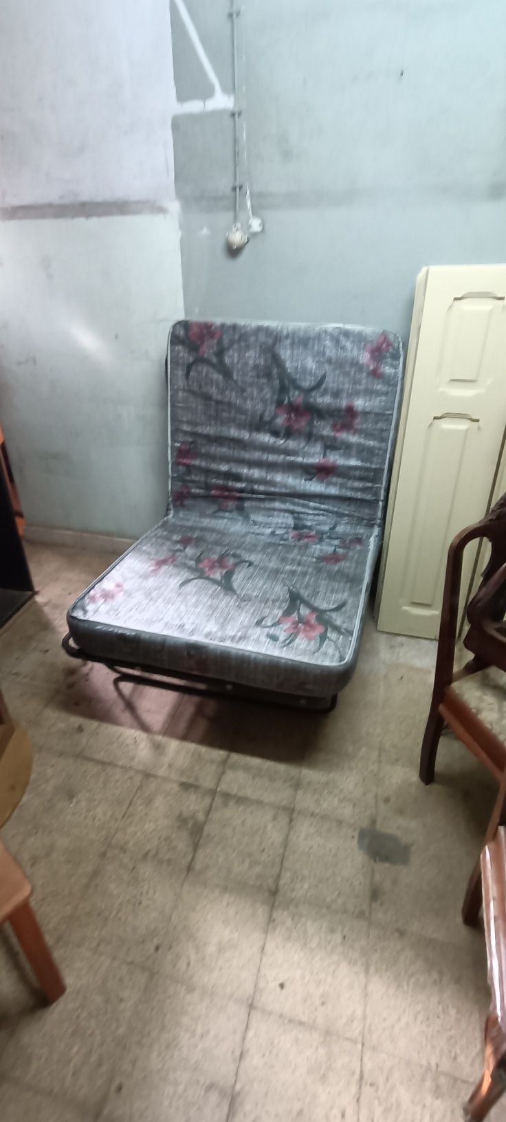 Cama desdobrável com colchão 1 pessoa