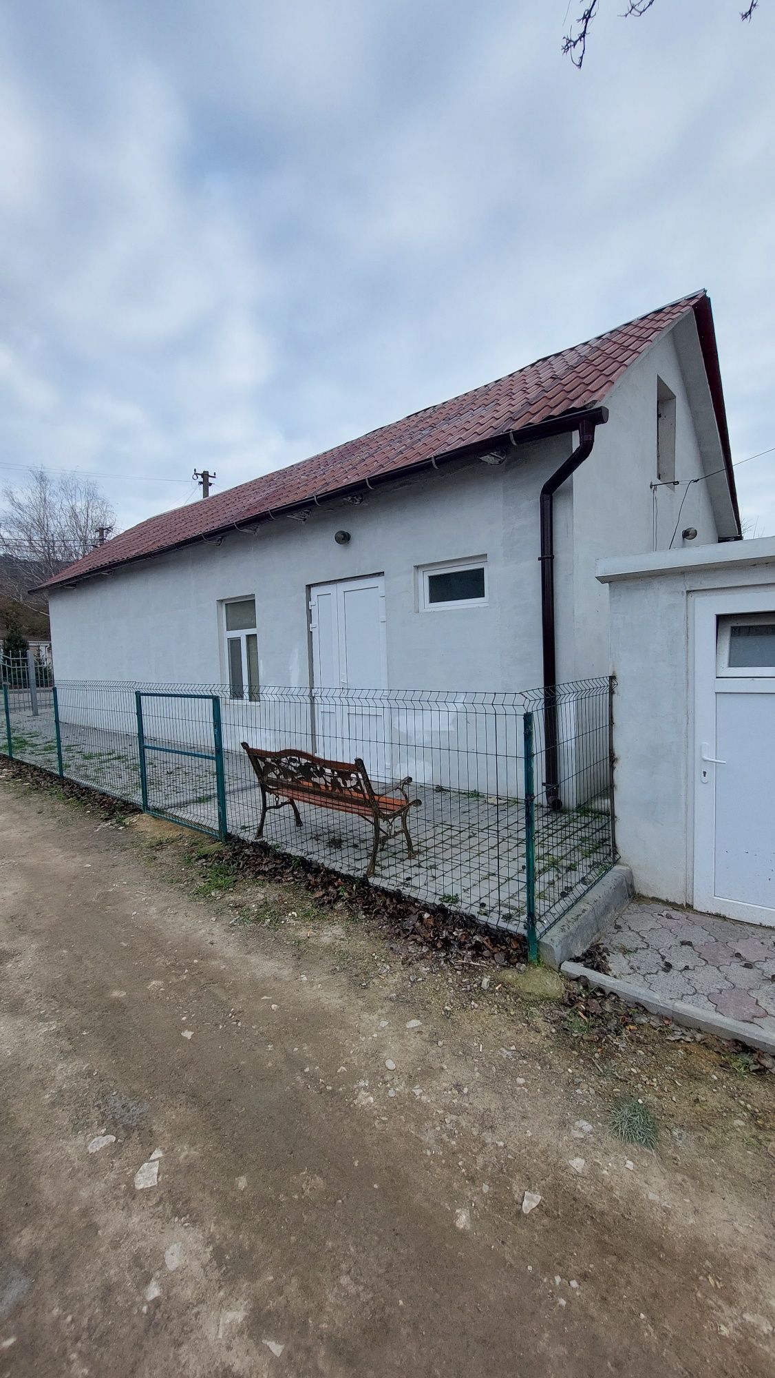 Продам 1-кімнатний будинок. Вул.Коцюбинського.