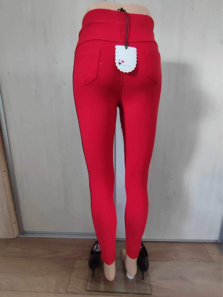 Legginsy damskie czerwone. rozmiar S/M