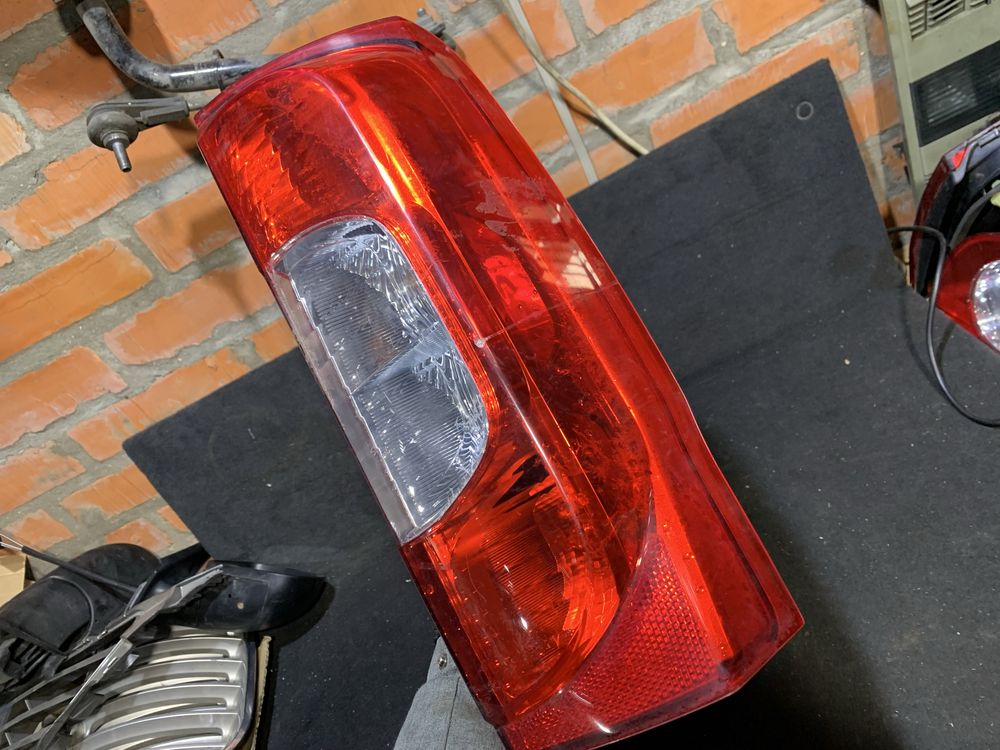 Фонарь задний правый с платой Fiat Fiorino Nemo 2007-2021 01353205080