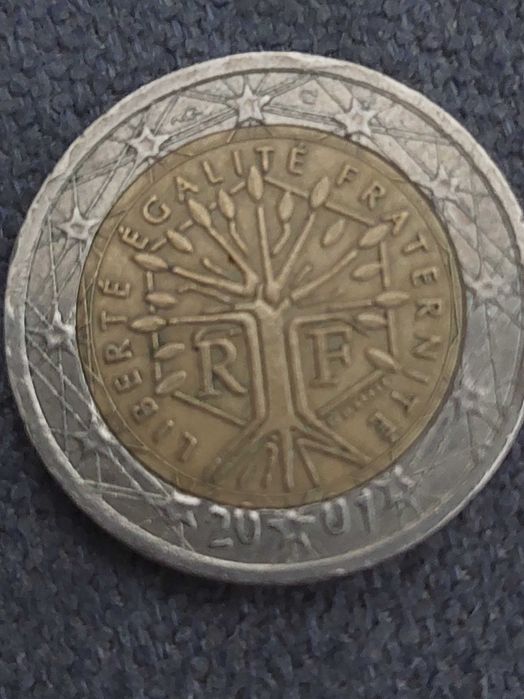 Moeda valiosa com erro de cunhagem