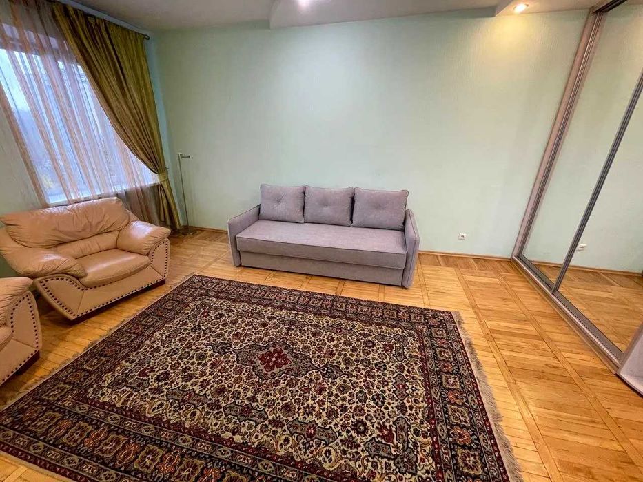 В аренду предлагается однокомнатная квартира по ул. Антоновича 123