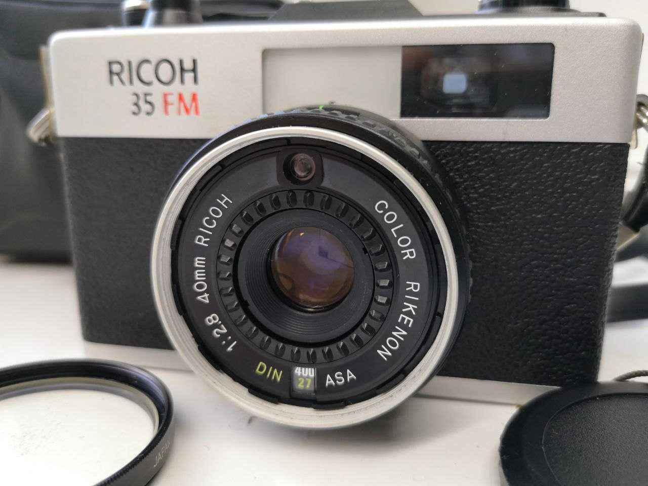 Пленочная фотокамера Ricoh 35 FM