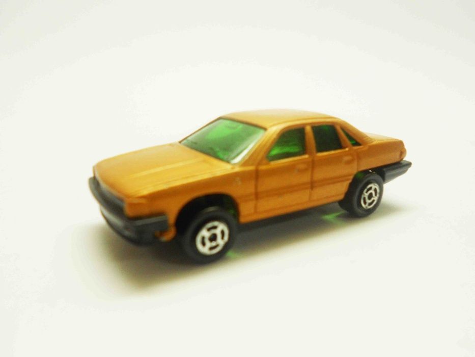 Carros miniaturas de Colecção