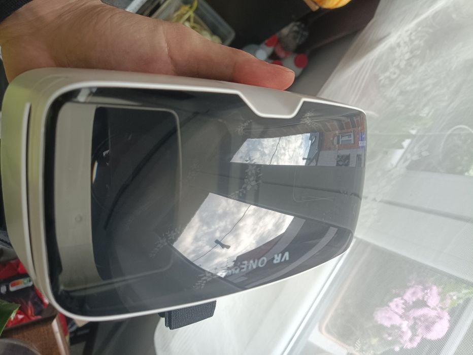 Окуляри VR One Plus by Zeiss