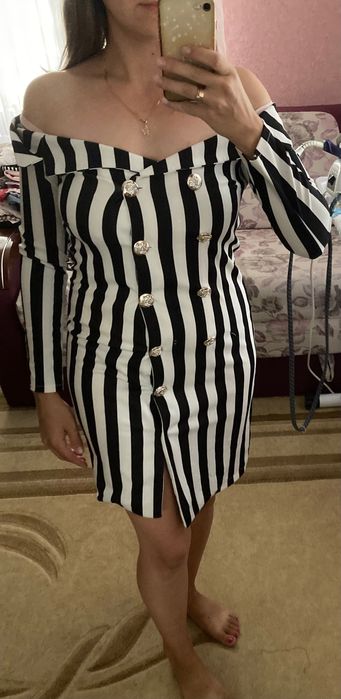 Плаття в ідеальному стані