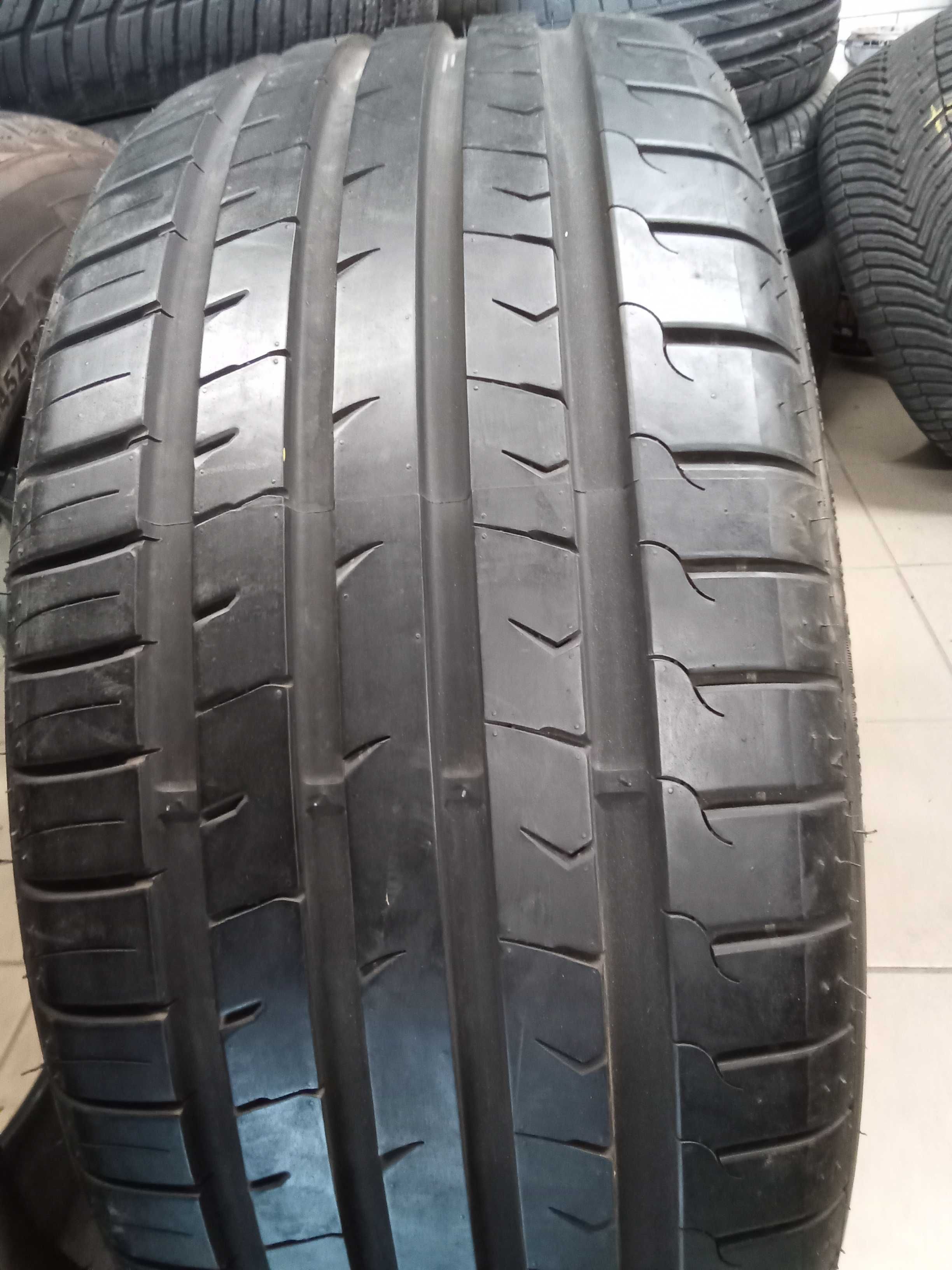 245/45 R19 2 sztuki demo