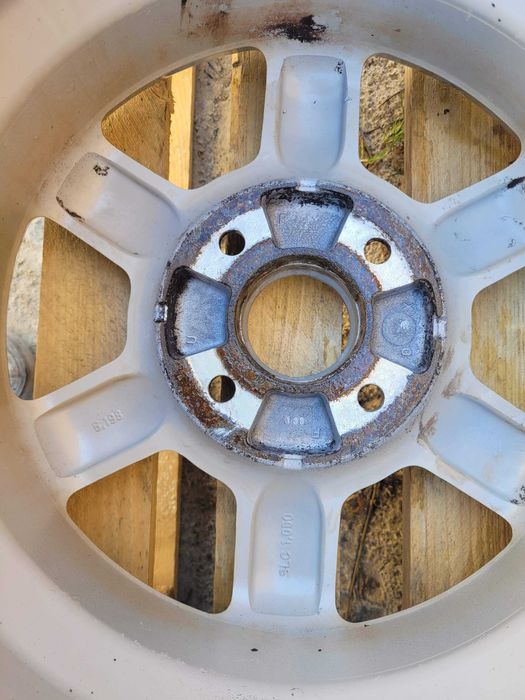 Felgi Aluminiowe Volvo 15 4x114.3 V40 S40