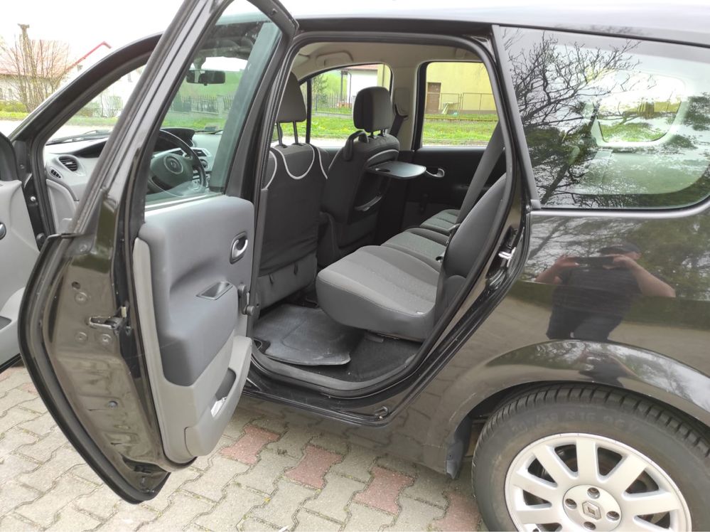 Renault Grand Scenic 1.5 DCI 110KM * dlugie opłaty *4 nowe opony