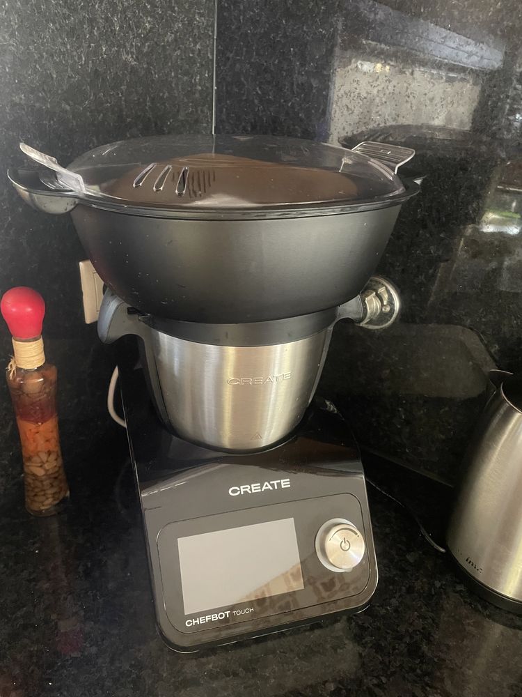 Chefbot touch + cesta para cozinhar a vapor
