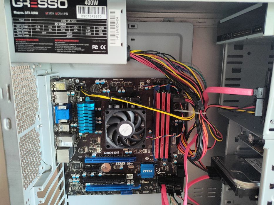 Системник на AMD A8-6600K