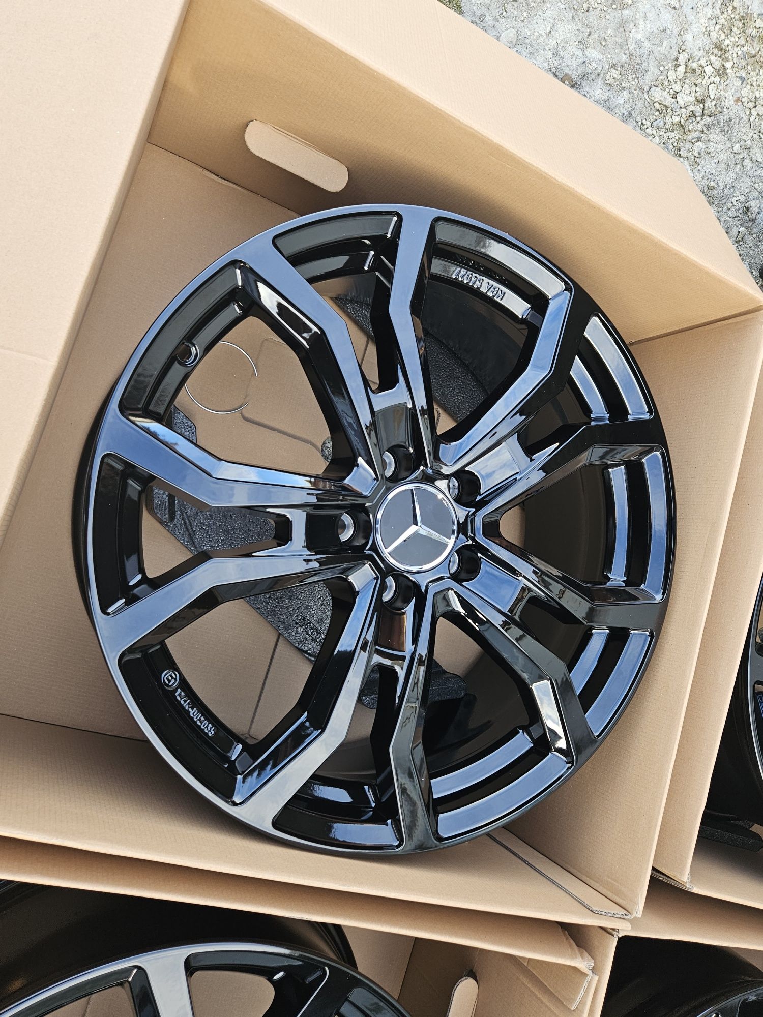 Felgi aluminiowe 5x112 8jet 30 19" mercedes glc